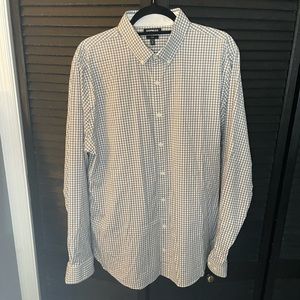 Express Grey/White Checkered Slim Performance Dress Shirt